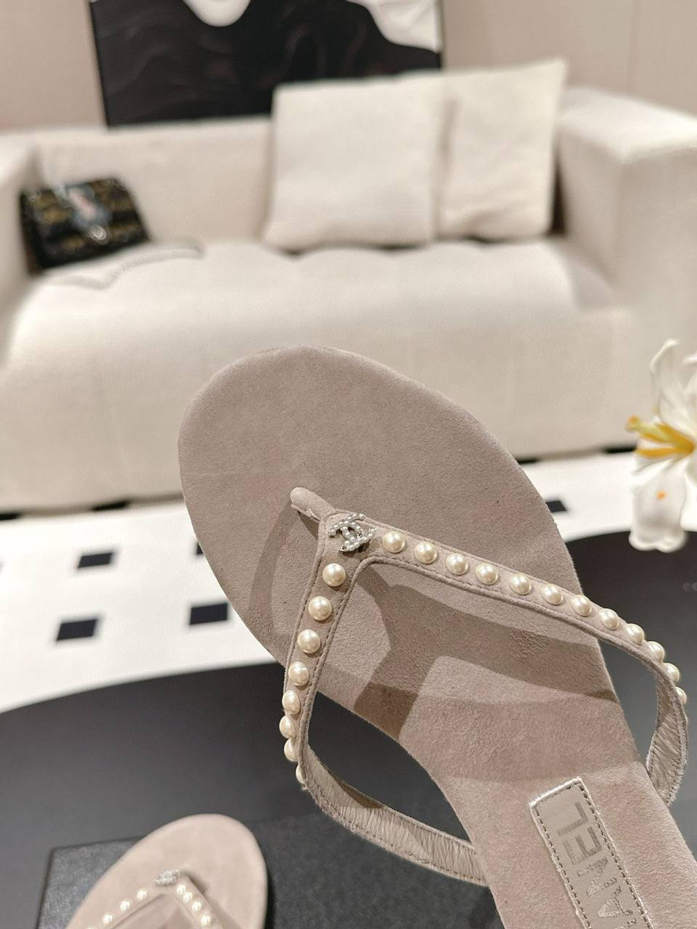 Шлепанцы Chanel