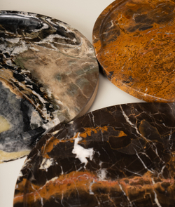 Поднос мраморный круглый Arabescato Grigio