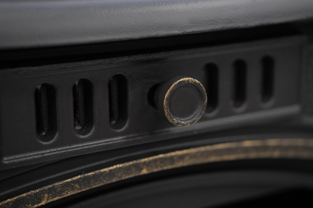 Печь-камин чугунная "Сибирь" 10 кВт