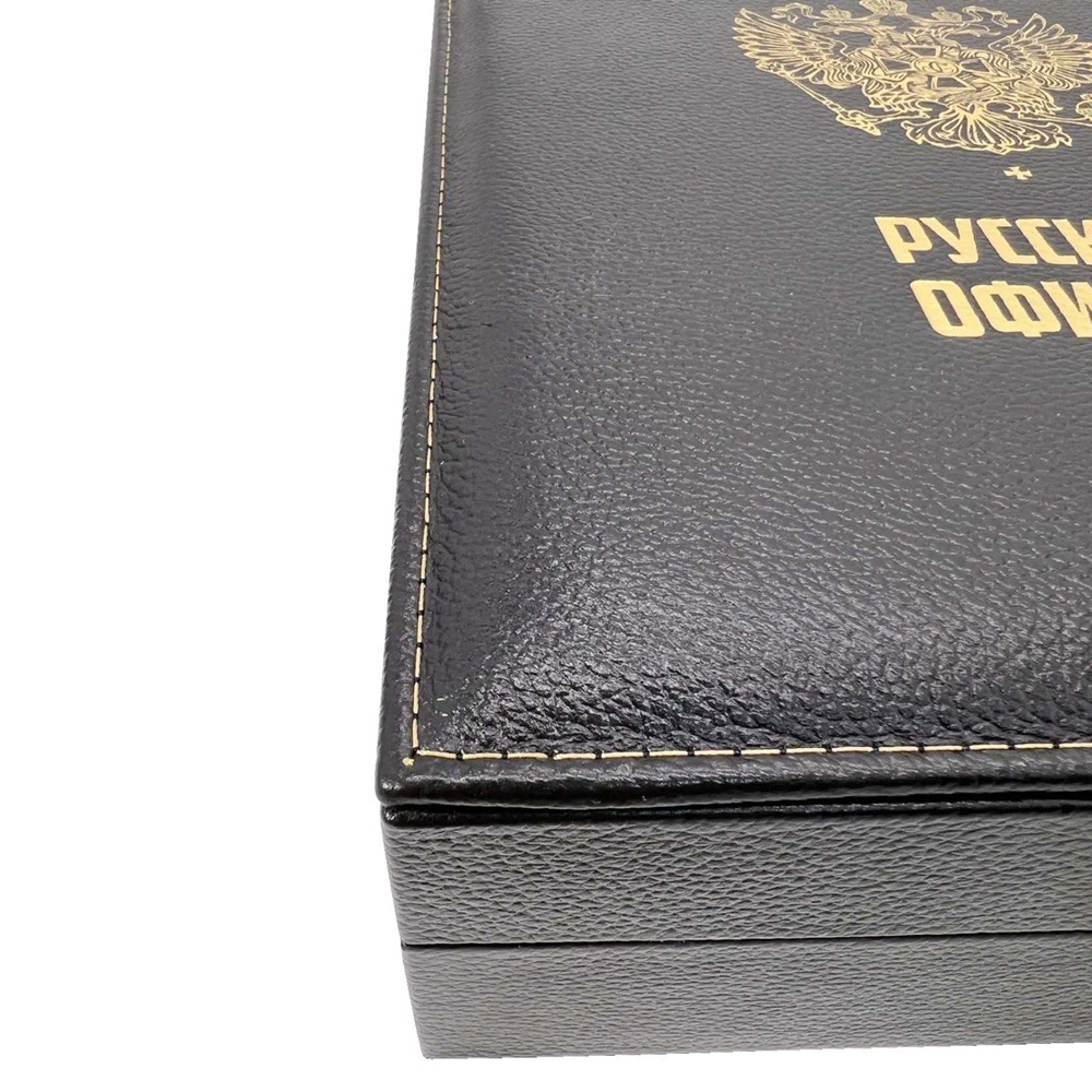 "Кодекс чести русского офицера" Подарочный набор в портфеле: книга в кожаном переплете с иконой "Георгий Победоносец"