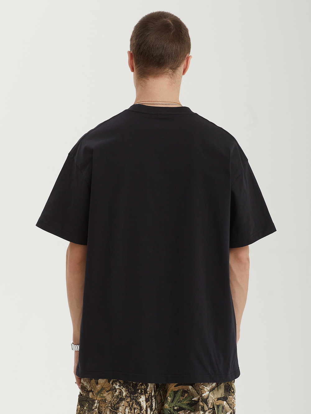 Мужская Футболка Quarrel