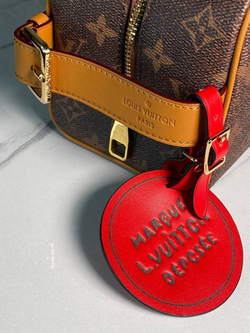 Косметичка Louis Vuitton
