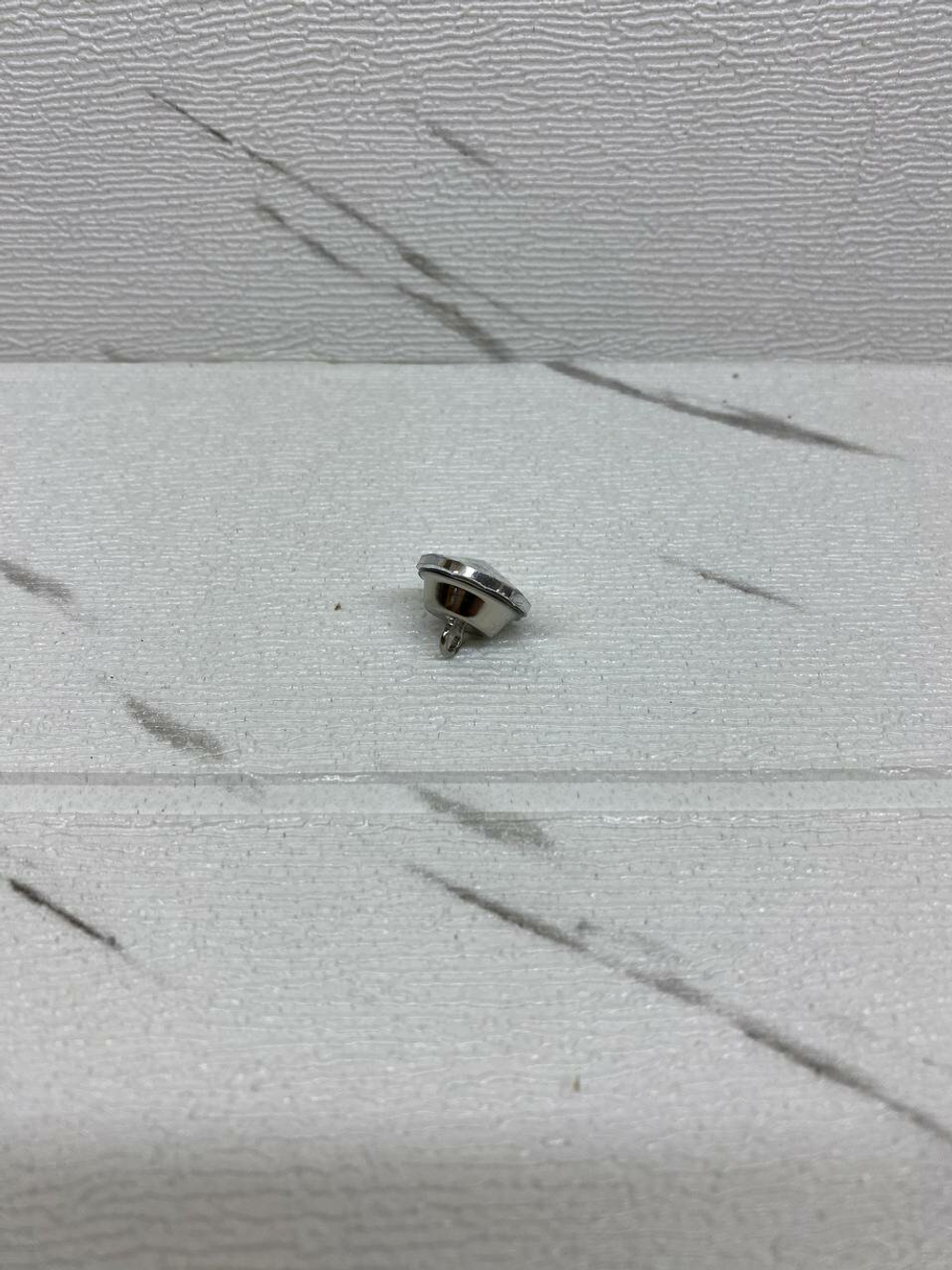 Стразы диаметр 18/10 штук/Для мебели