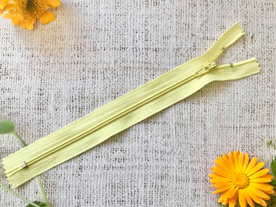 Молния брючная спираль, автомат, L 19 см, Т3, н/р, светлый жёлтый