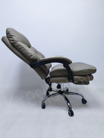 Кресло руководителя из эко кожи. Бежевый цвет