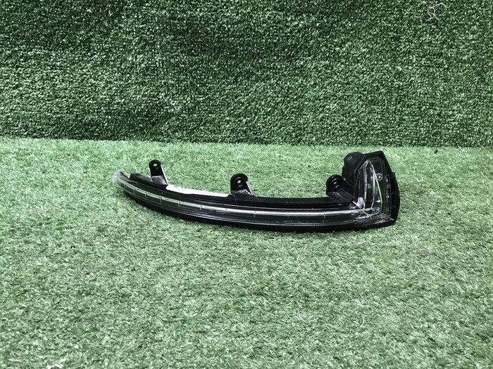 Указатель поворота Porsche Cayenne 2 958 (10-18)