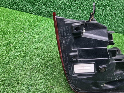 Фонарь левый внешний Lexus ES 7 (2018-2024)