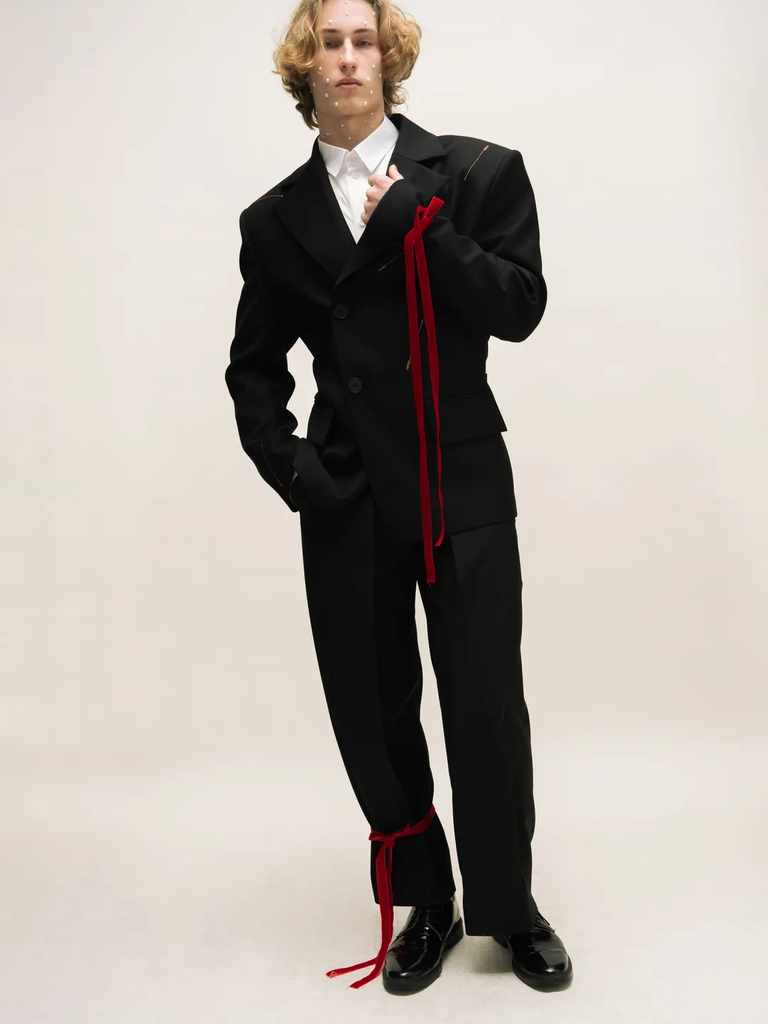 Пиджак черный 