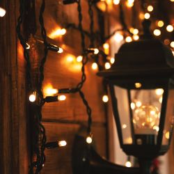 ULD-B3010-200-TBK WARM WHITE IP67 Бахрома светодиодная с эффектом мерцания. 3м. Соединяемая. 200 светодиодов. Теплый белый свет. Провод черный. TM Uniel.