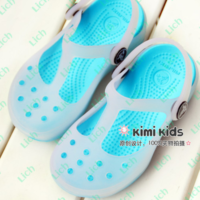 Сандалии резиновые однотонные с перфорацией