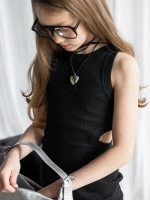 Платье для девочки летнее с вырезом