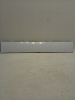 WMSD7105B кт17 Нижняя декоративная панель для стиральной машины Hotpoint-Ariston C00293103 б/у