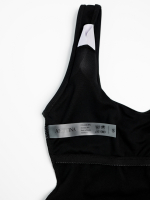 Слитный купальник