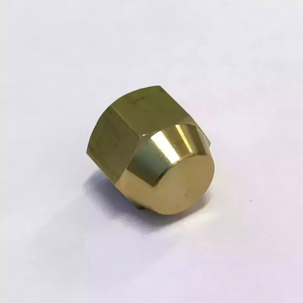 Заглушка 3/8'', латунь