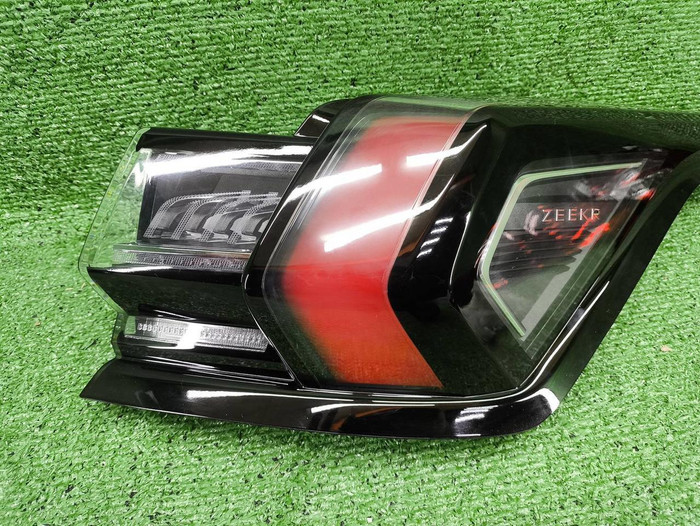 Фонарь правый внешний Zeekr 001 (2021-н.в.)