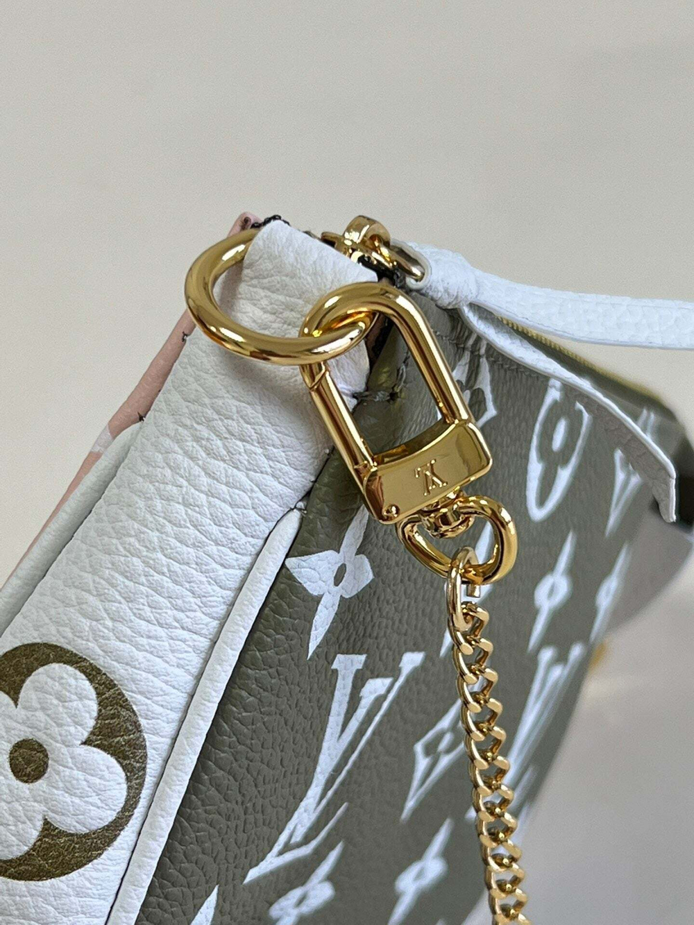 Louis Vuitton Mini Pochette Accessoires