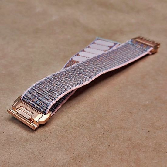 Ремешок QuickFit 20 мм нейлоновый для Garmin Fenix 7S, Fenix 6S, Fenix 5S, Instinct 2S, Epix Pro Gen 2 (42 mm) быстросъемный велкро (Розово-серый, золото)