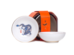 242122.1 Пиала БЕЛЫЙ НЕФРИТ "Дракон удачи" 90 мл. В ПОДАР.КЕЙСЕ, фарфор, белый