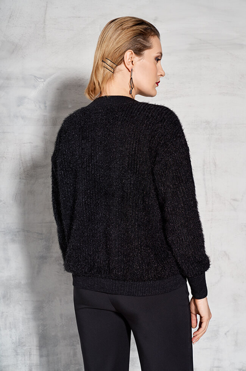 22551 Джемпер женский (черный)