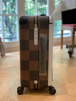 Louis Vuitton Horizon 55