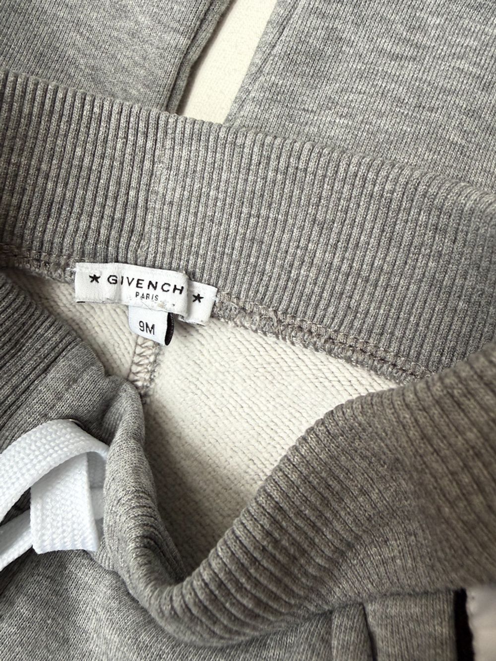 Костюм Givenchy, 74