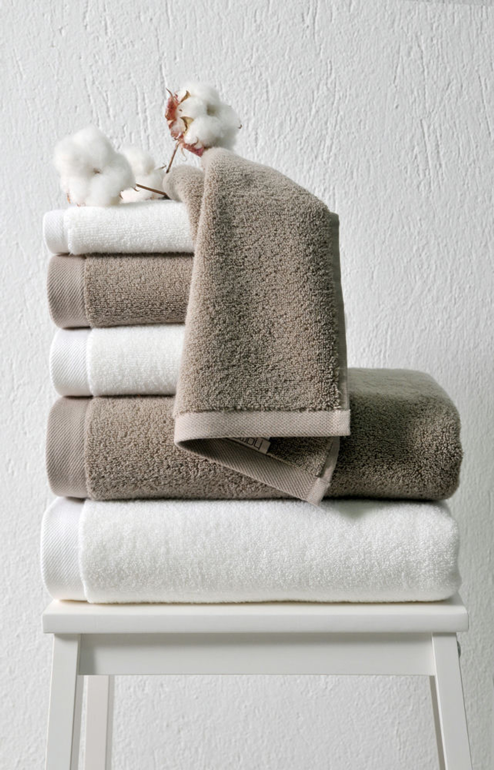 Полотенце 100x180 Hamam Shine дым