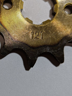 Звезда ведущая тяговая 520-12 (12T) для мотоцикла - вал 20 мм, закалённые зубья (эндуро, кросс, питбайк)