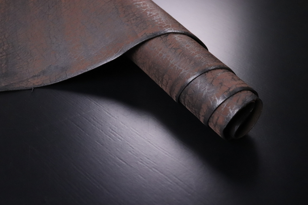 1,5-1,8 Юфть махагон + плита слон