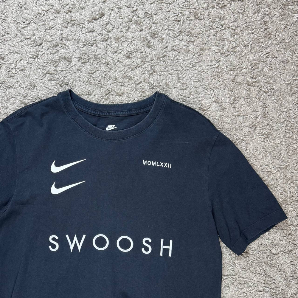 Футболка Nike Double swoosh