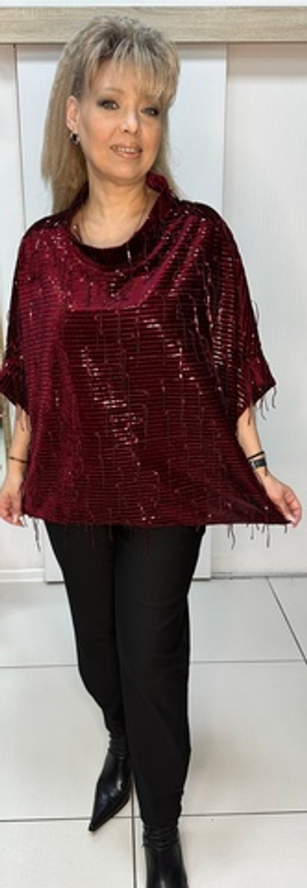 Нарядный бордовый блузон-туника с блестящими пайетками