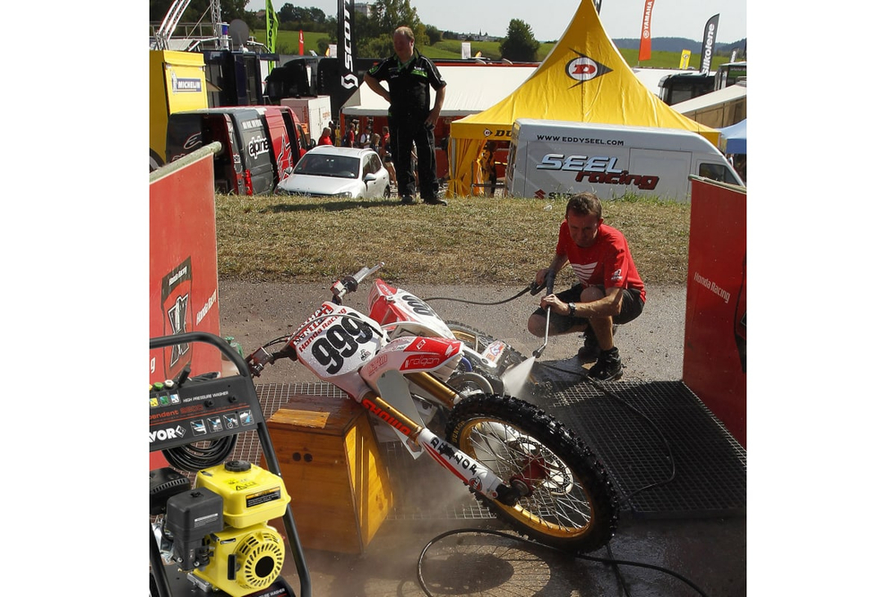 Аппарат (мойка) высокого давления бензиновый Lavor Independent 2800