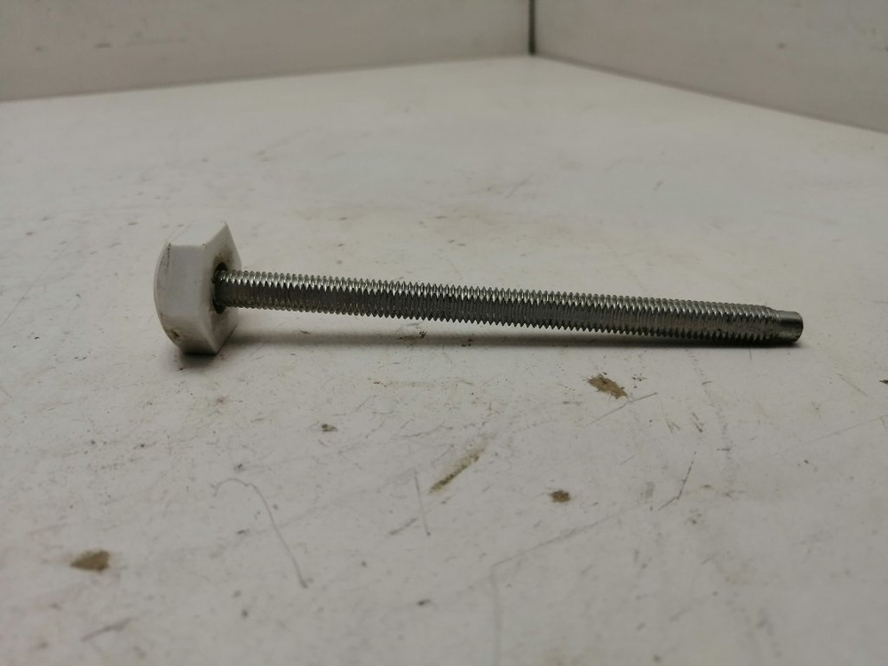 CDI9P50-40 ктп13 Ножка для посудомоечной машины Candy CDI9P50-40 б/у