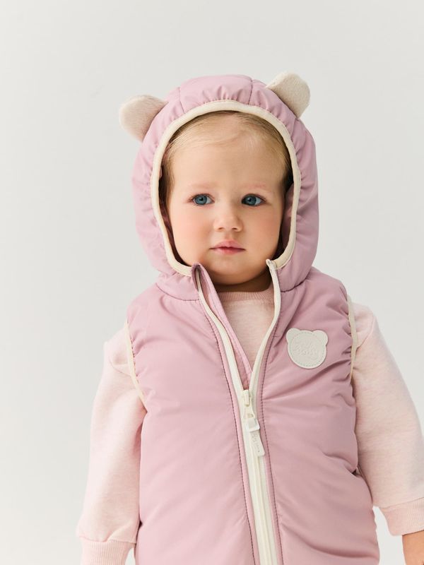 Жилет с капюшоном 