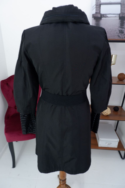 Пальто Classic Style демисезонное 44 размер