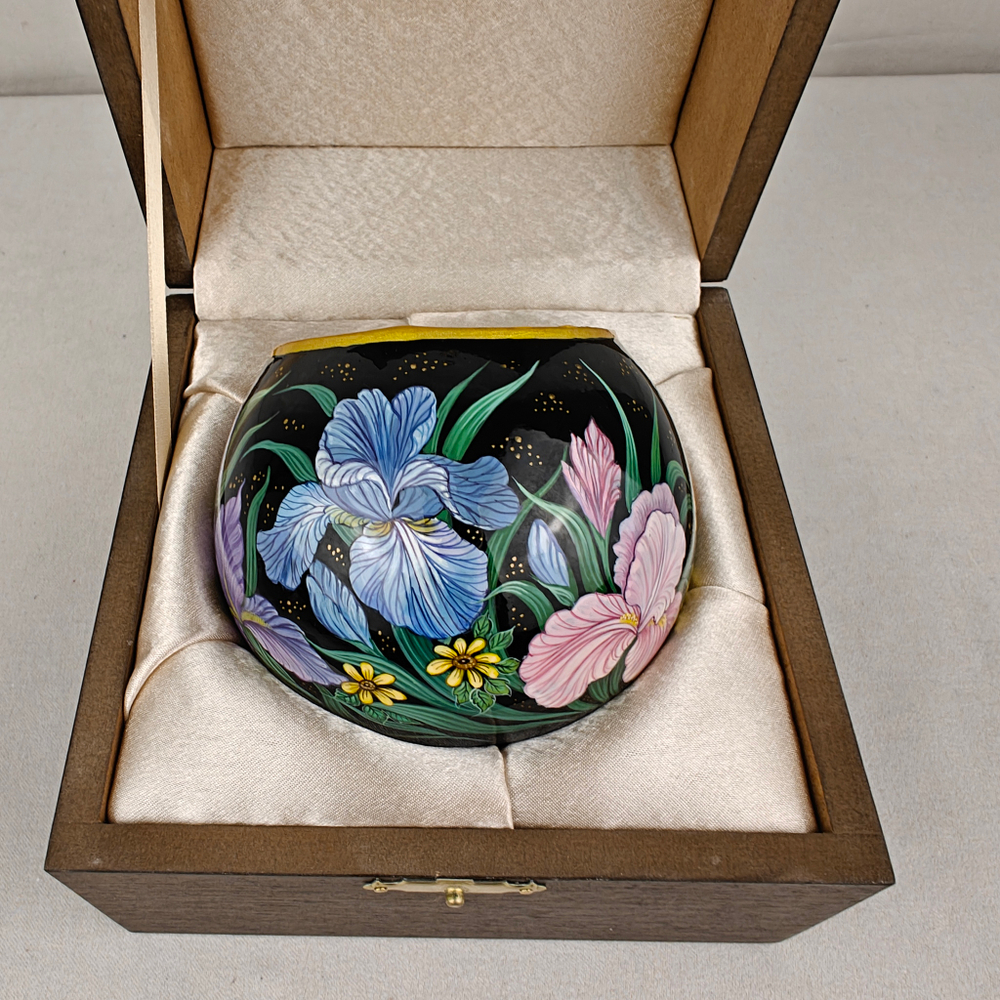 Вазочка с ручной росписью Палех "Ирисы"