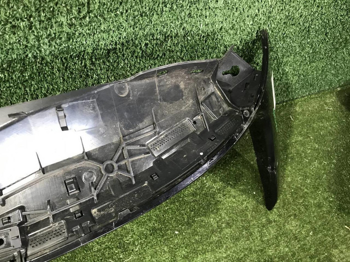 Кронштейн спойлера багажника BMW X1 F48 (15-22)