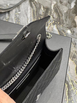 Saint Laurent Envelope Bag 21 cm