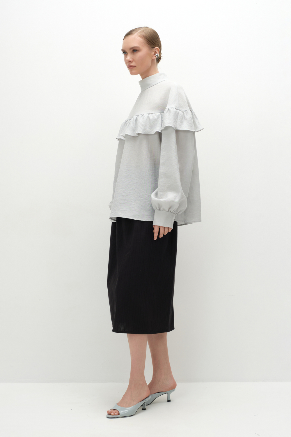 Блуза  с кокеткой