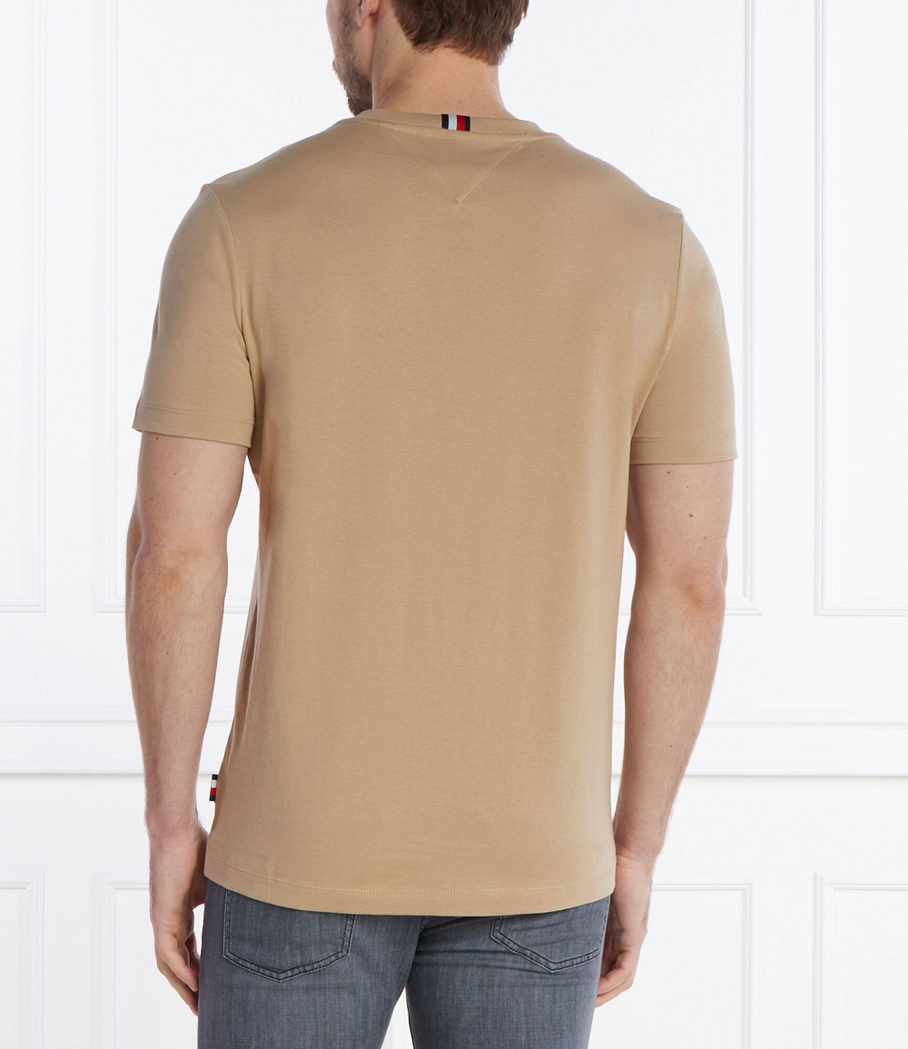 Футболка HILFIGER TRACK GRAPHIC Tommy Hilfiger - бежевый(MW0MW34429)