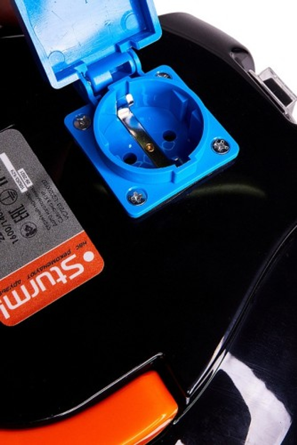 Пылесос для строительных работ Sturm VC7203 промышленный 1600вт,объем 30л,элект.розетка 2квт