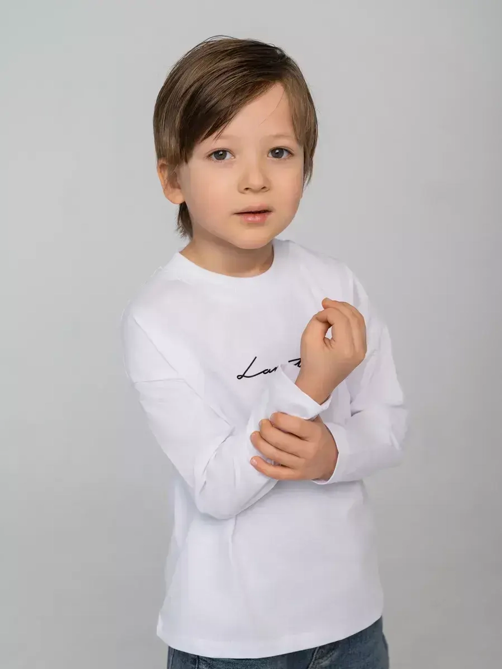 Лонгслив для мальчика, белый, в школу
