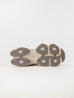 Кроссовки унисекс NEW BALANCE 9060