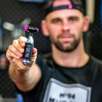 Насос с картриджем Muc-Off Road CO2 Inflator 2x16g