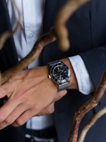 Часы кварцевые Mars, черные