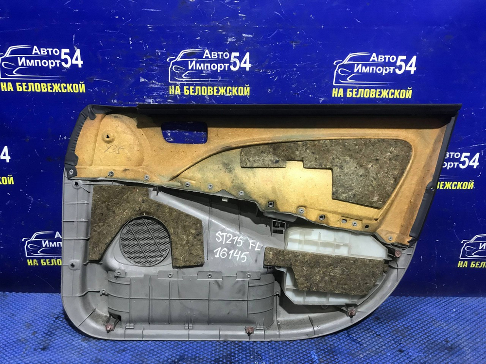 Обшивка двери TOYOTA CALDINA 1997-2002