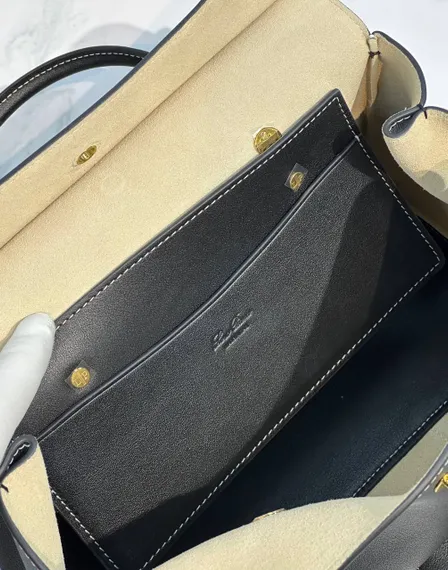 Сумка Loro Piana Loom L25 из гладкой кожи
