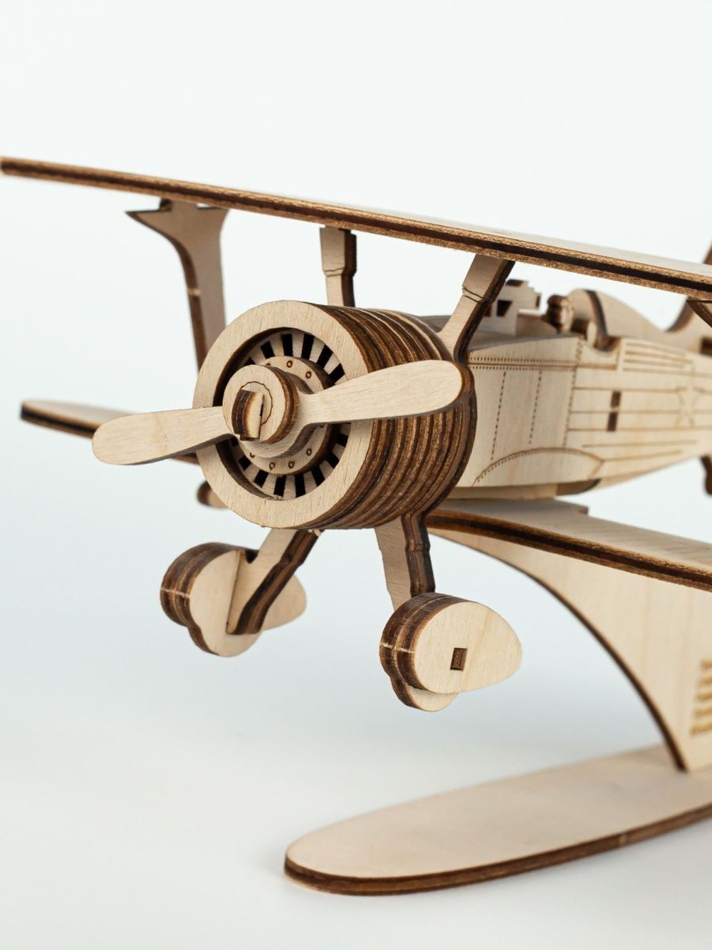 Деревянные модели самолетов и вертолетов с инструкцией, в широком ассортименте