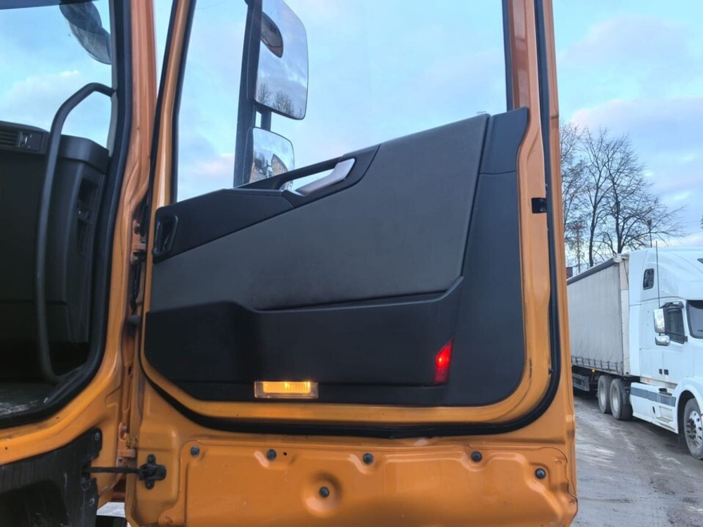 Кабина в сборе