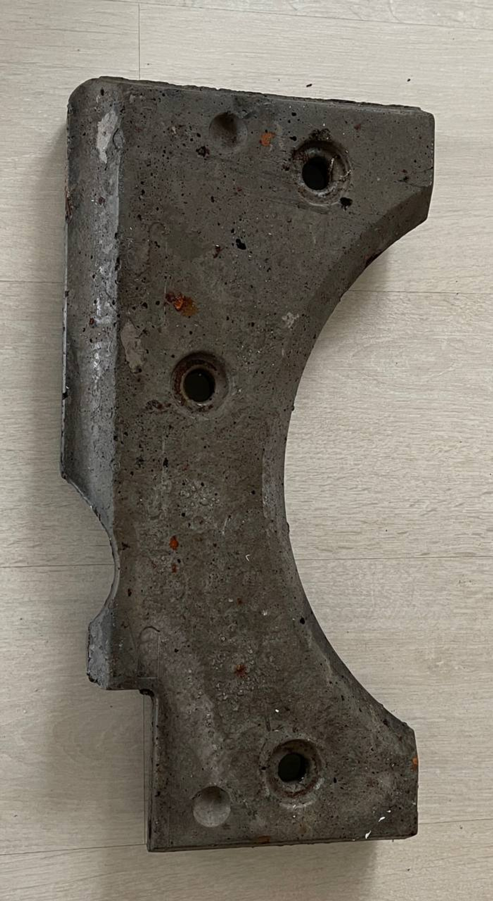 Передний противовес стиральной машины Indesit, Ariston