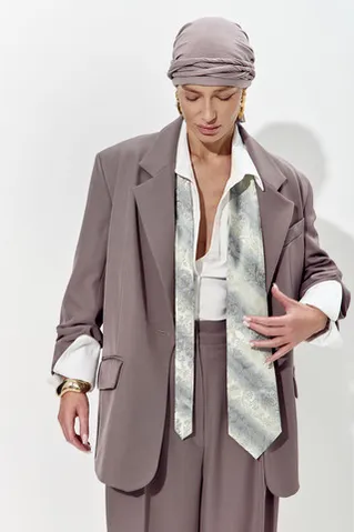 Пиджак свободный костюмный цвета тауп